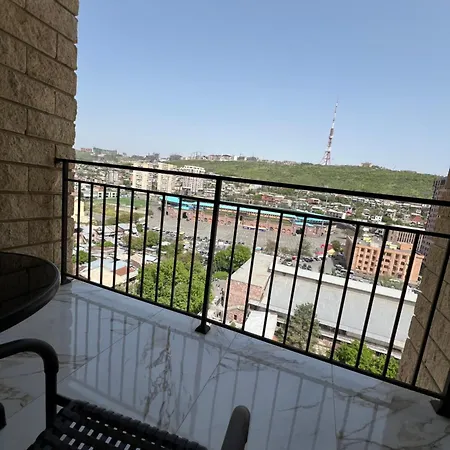 Apartment In Centre Of Yerevan Exterior photo