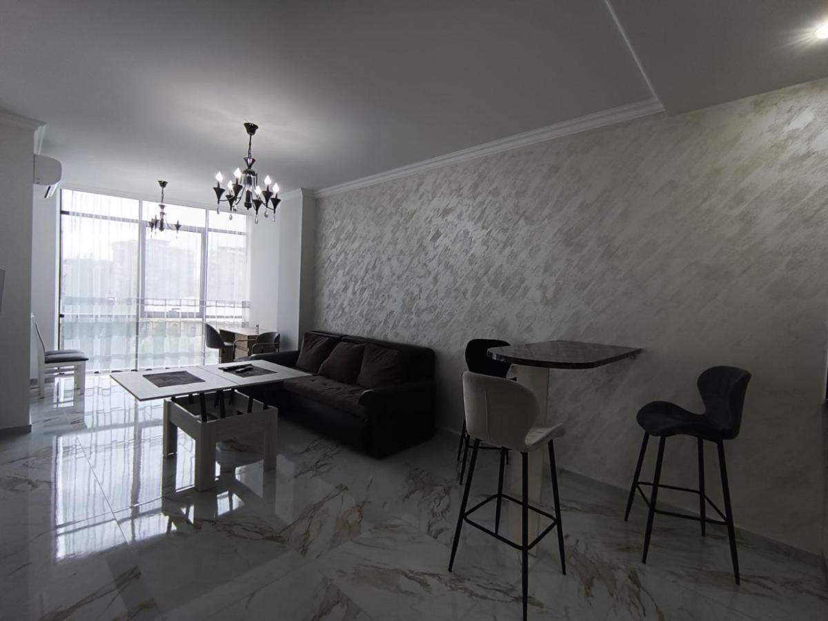 In Centre Of Apartment Yerevan